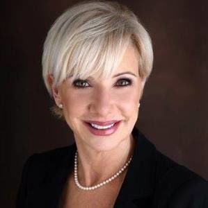 Meet your Posher, Deborah